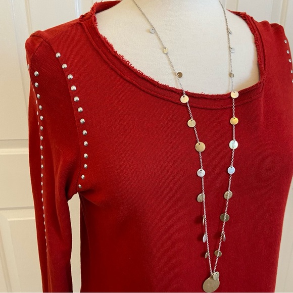 Beautiful Red Pullover, Silver Studs by ZARA Trafaluc - Picture 3 of 12